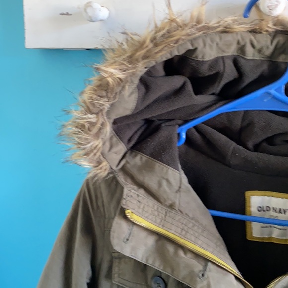 Old Navy size medium jacket - Picture 4 of 8